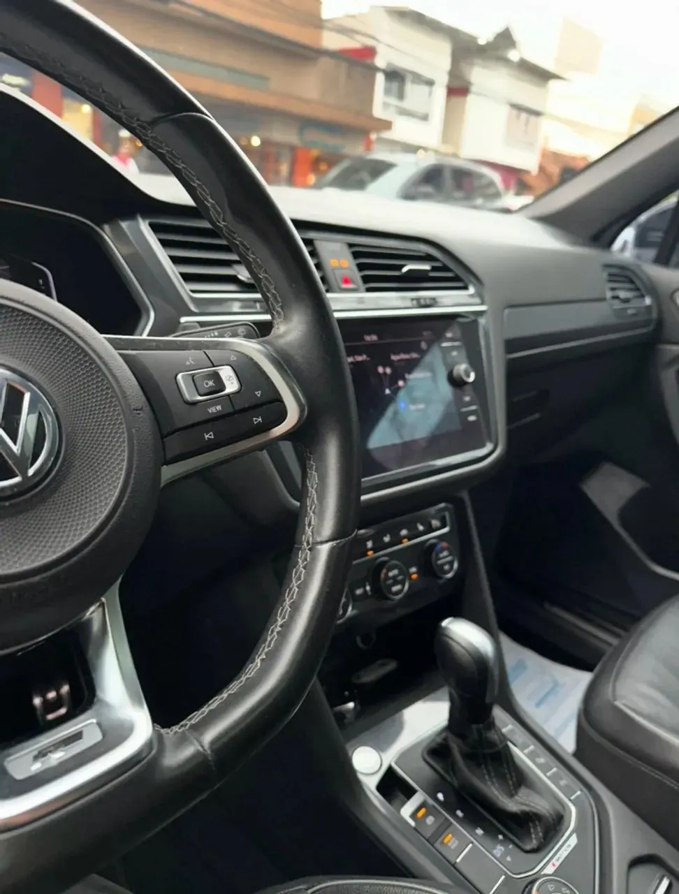 Volkswagen Tiguan Allspace R-Line 350 TSI 4Motion 2021 — foto 11