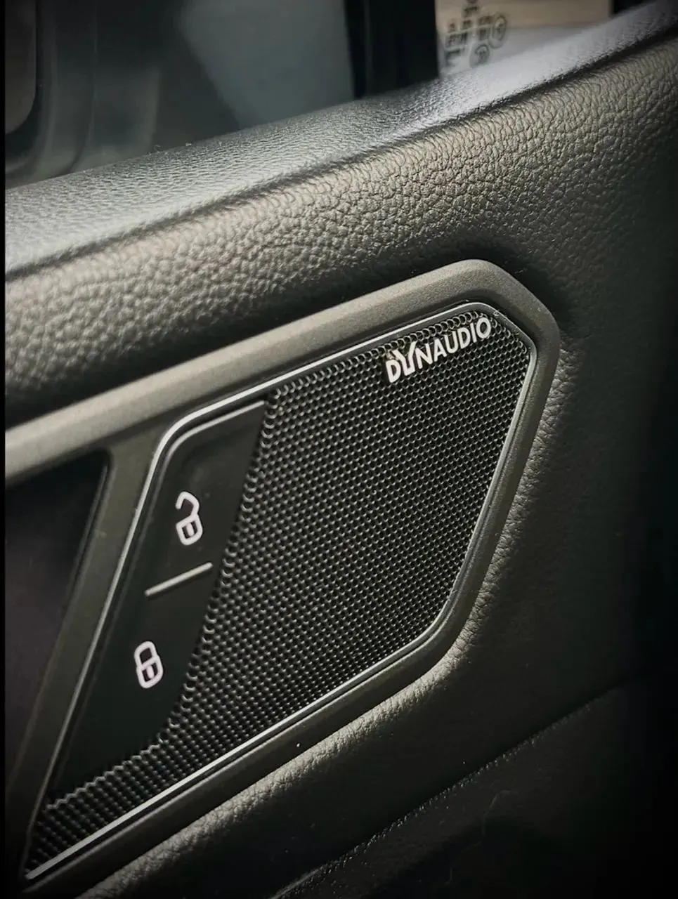 Volkswagen Tiguan Allspace R-Line 350 TSI 4Motion 2021 — foto 12