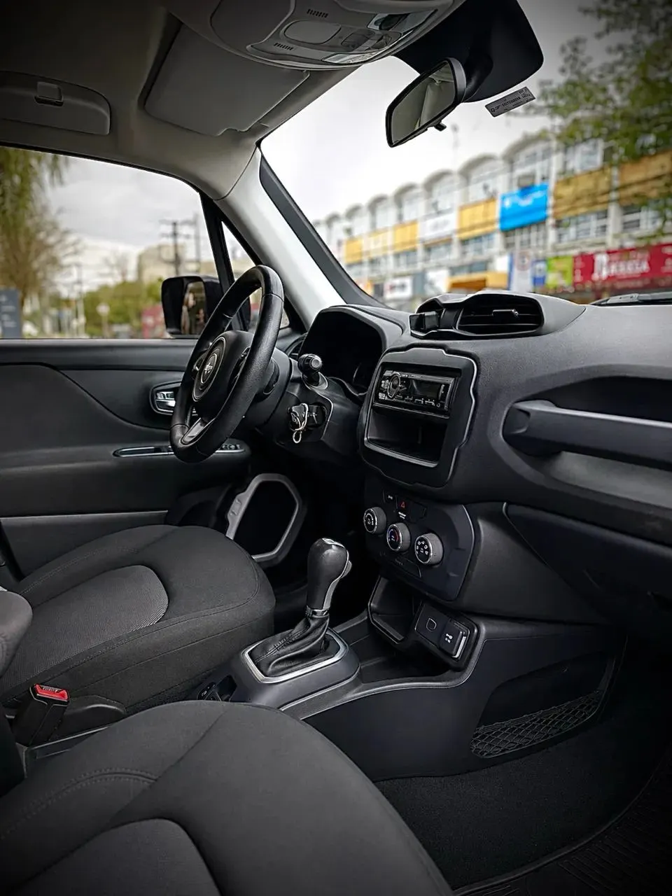 Jeep Renegade 1.8 4x2 2019 — foto 5
